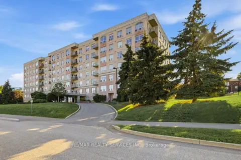350 Wellington Street 212