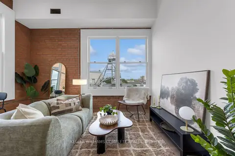 56 York Boulevard 207