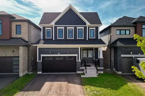 111 Sunflower Crescent