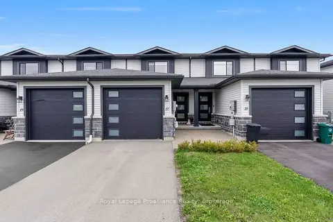 17 Dewal Place