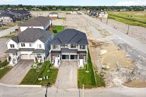 155 Sanderson Drive N