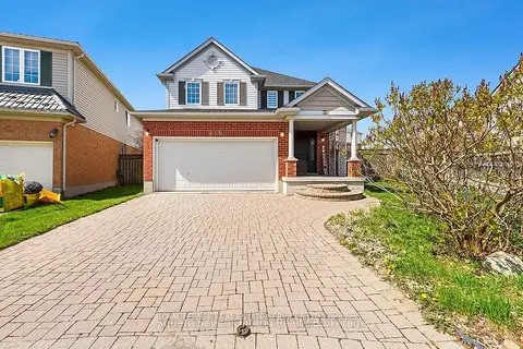 635 Commonwealth Crescent