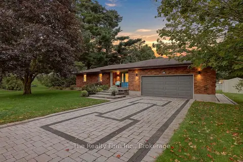 19 Wellington Street W