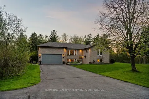 2720 Castle Hill Drive