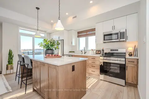 824 Woolwich Street 70