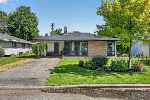 2627 Norberry Crescent