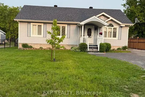 213 Longueuil Street