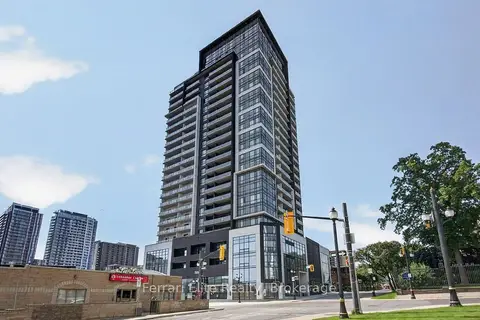 15 Queen Street S 1114