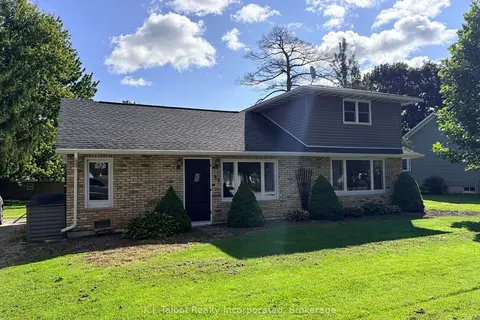 24 Maclellan Drive