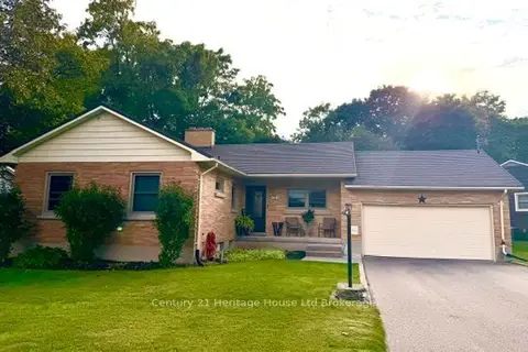 31 Parkwood Drive