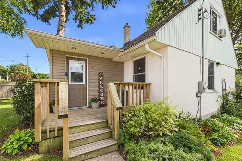 2 Regina Road