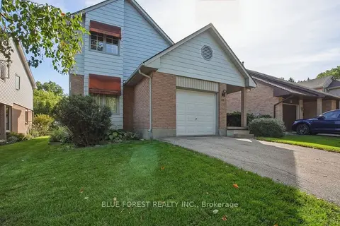 14 Dundee Place