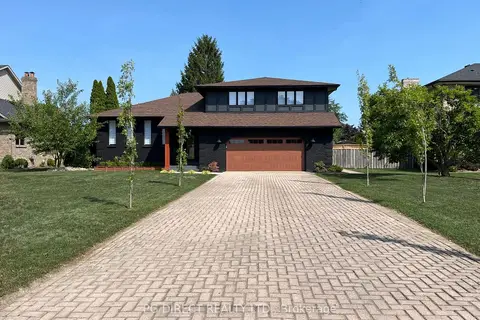 134 Angstrom Crescent