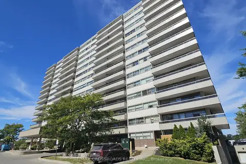 215 Glenridge Avenue 702