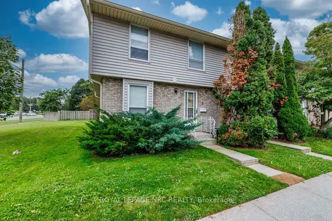242 Lakeport Road 1