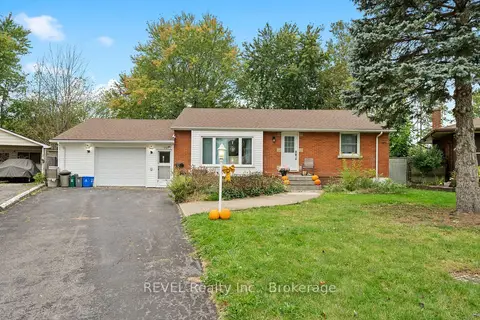 8327 Parkway Drive Upper Unit
