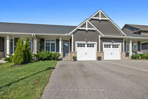 16 Huntley Avenue