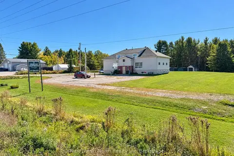 10 Green Bay Road