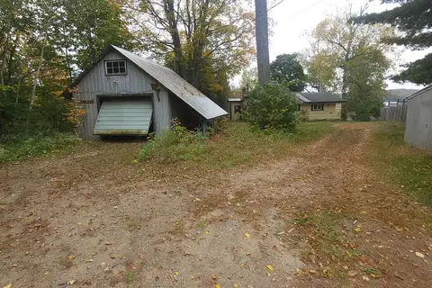 83 Fell Rd