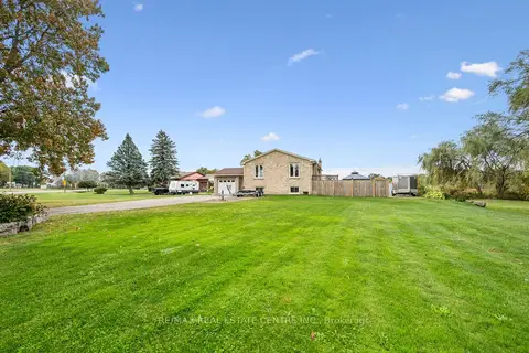 1211 Old 8 Highway