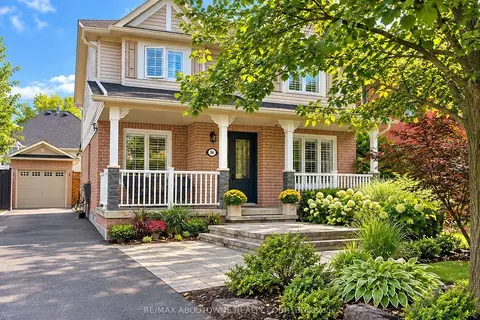 84 Fellowes Crescent