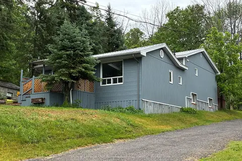 72 Lakeshore Road