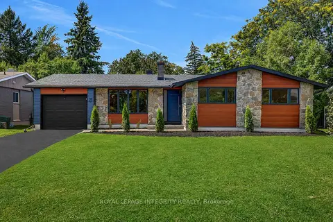 8 Brian Crescent