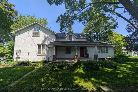 54 MAIN Street N