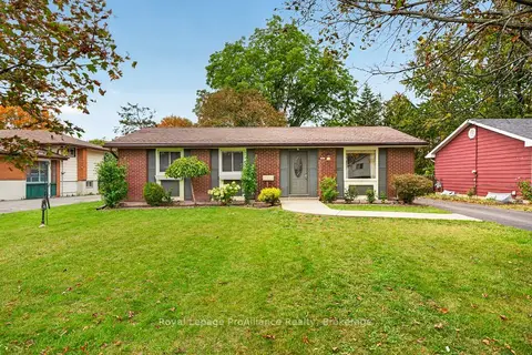 26 Lexington Crescent