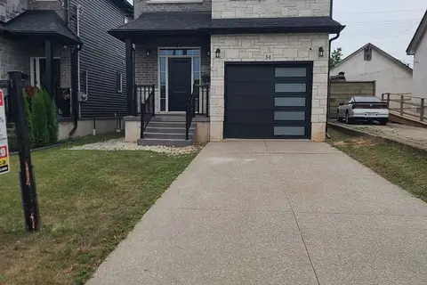 84 Beland Avenue (Upper)