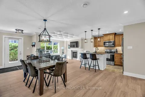 320 SUGARCREEK Trail S 110
