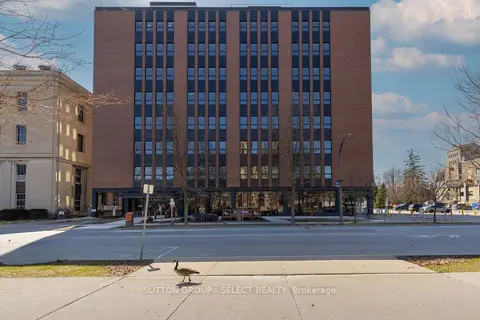 195 Dufferin Avenue 411
