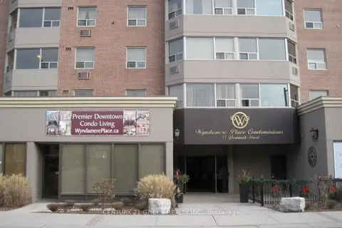 55 Yarmouth Street 404