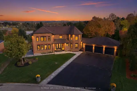 18 Hawthorne Road