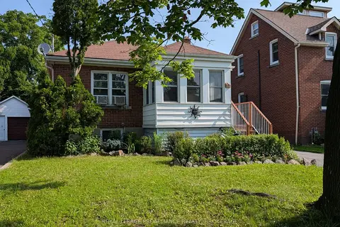 51 Dundas Street
