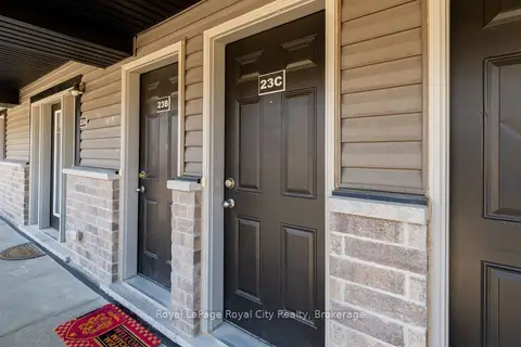 1989 Ottawa Street S 23C
