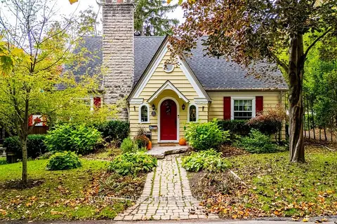 22 Parkview Row