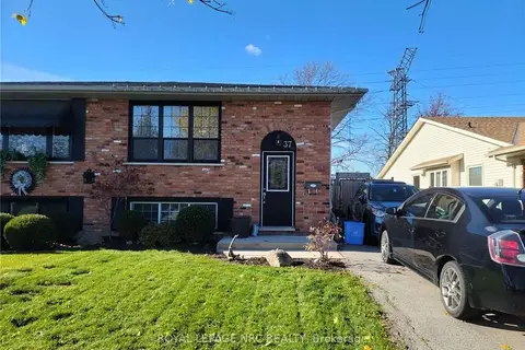 37 Fox Trail Drive