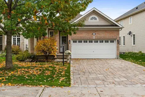 938 Rossburn Crescent