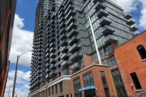 75 James Street S 526