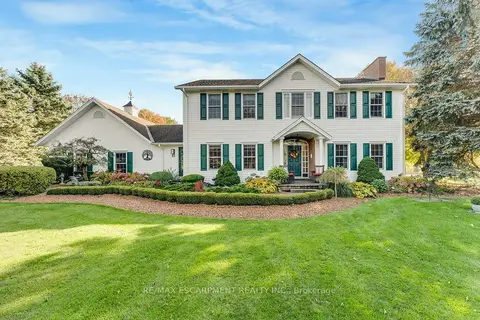 12 Weneil Drive