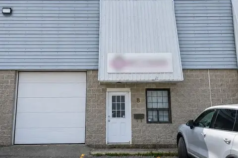 2350 Stevenage Drive 8
