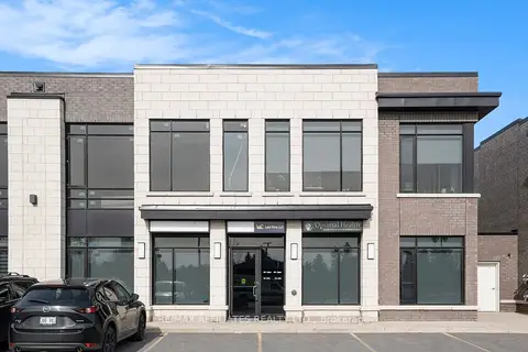 2500 ST LAURENT Boulevard 103 & 104