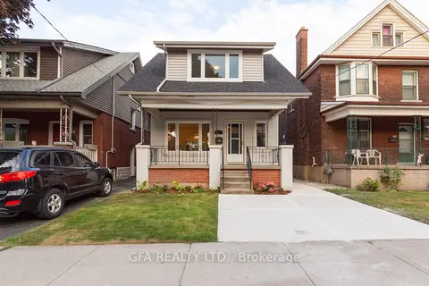 42 Barnesdale Avenue N Upper Level
