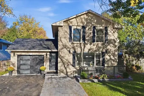 74 WINDING WOODS Crescent