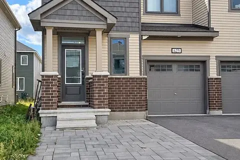 625 Allied Mews